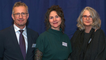 Frank Lehmann und Alexandra Roth, Geschäftsführende der Immanuel Diakonie Südthüringen, und Susanne Frank (Mitte), vormals Geschäftsführerin der Diakonie Werratal, blicken in die Kamera beim Zusammenschluss von Diakonie Werratal und Immanuel Diakonie Südthüringen im Kressehof im Meininger Ortsteil Walldorf Frank Lehmann und Alexandra Roth, Geschäftsführende der Immanuel Diakonie Südthüringen, und Susanne Frank (Mitte), vormals Geschäftsführerin der Diakonie Werratal, blicken in die Kamera beim Zusammenschluss von Diakonie Werratal und Immanuel Diakonie Südthüringen im Kressehof im Meininger Ortsteil Walldorf